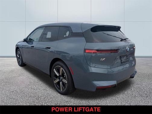 2026 BMW iX xDrive60