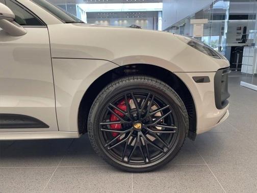 2024 Porsche Macan GTS
