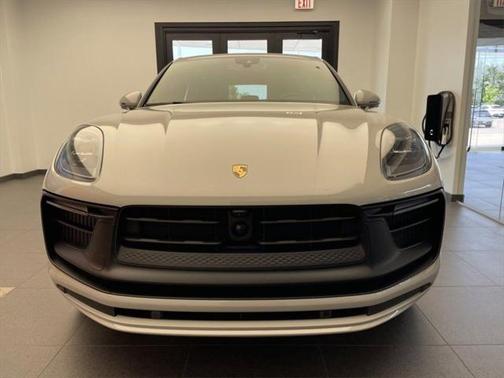 2024 Porsche Macan GTS