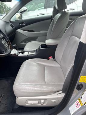 Silver 2011 Lexus ES 350 Base