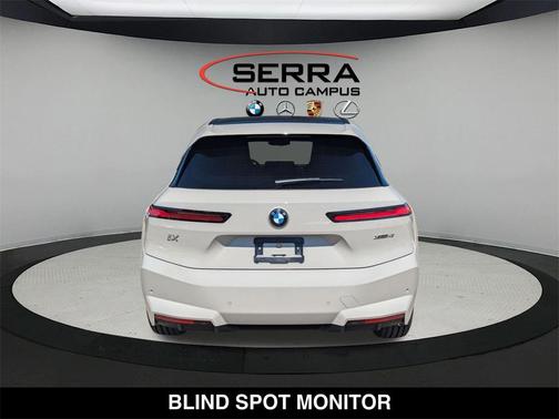 2026 BMW iX xDrive45