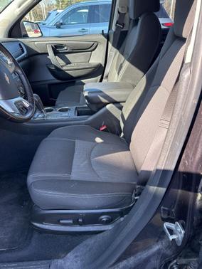 2017 Chevrolet Traverse 1LT