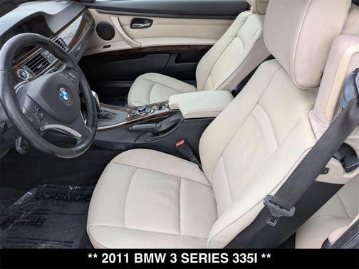 2011 BMW 335 335i