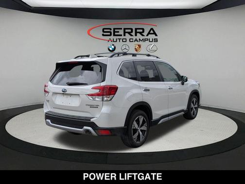 Crystal White Pearl 2019 Subaru Forester Touring