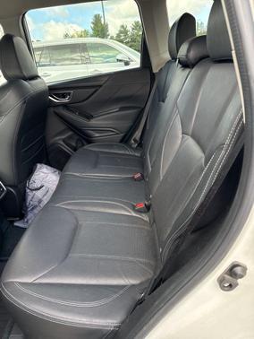 Crystal White Pearl 2019 Subaru Forester Touring