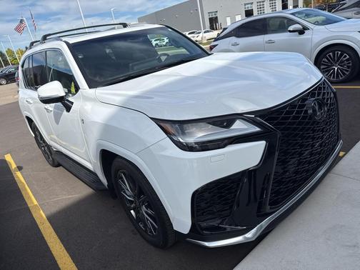 2022 Lexus LX 600 Base