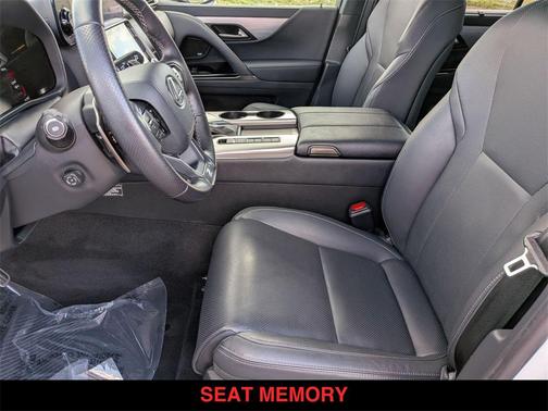 2022 Lexus LX 600 Base