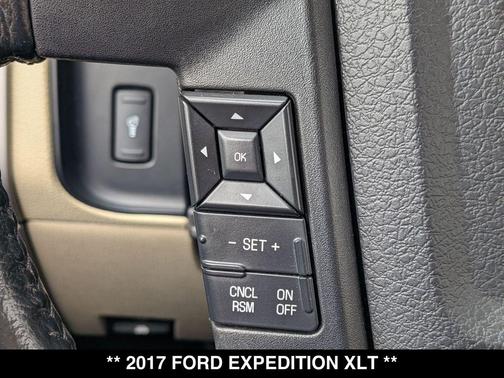 Oxford White 2017 Ford Expedition XLT