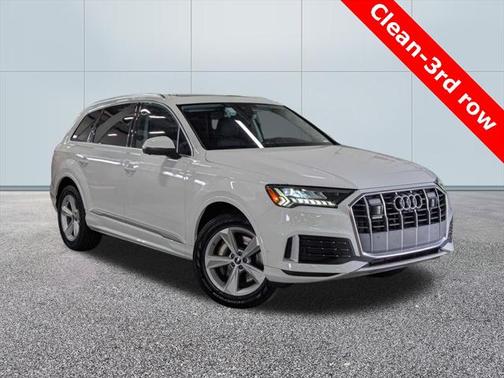 2024 Audi Q7 45 Premium Plus