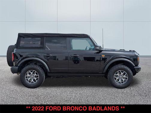2022 Ford Bronco Badlands