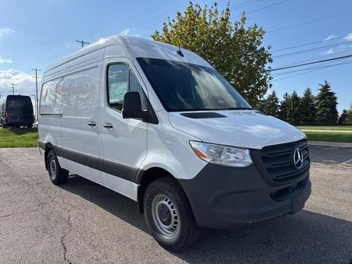 2025 Mercedes-Benz Sprinter 2500 Standard Roof