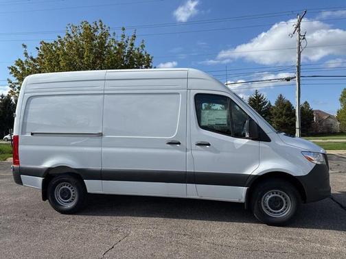 2025 Mercedes-Benz Sprinter 2500 Standard Roof