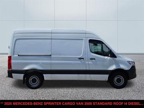2025 Mercedes-Benz Sprinter 2500 Standard Roof