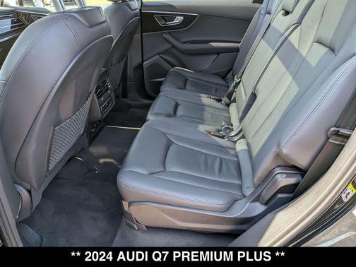 2024 Audi Q7 55 Premium Plus