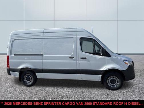 2025 Mercedes-Benz Sprinter 2500 Standard Roof