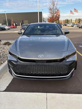 2025 Toyota Crown Platinum