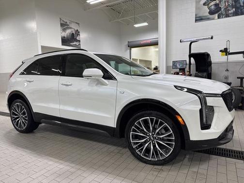 2025 Cadillac XT4 Sport