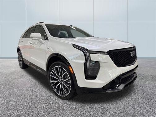2025 Cadillac XT4 Sport
