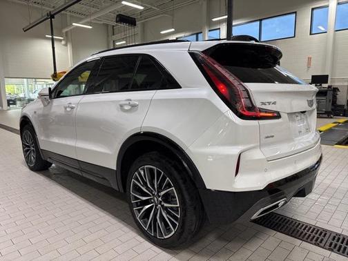 2025 Cadillac XT4 Sport