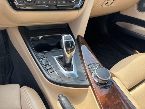 2017 BMW 330 Gran Turismo xDrive