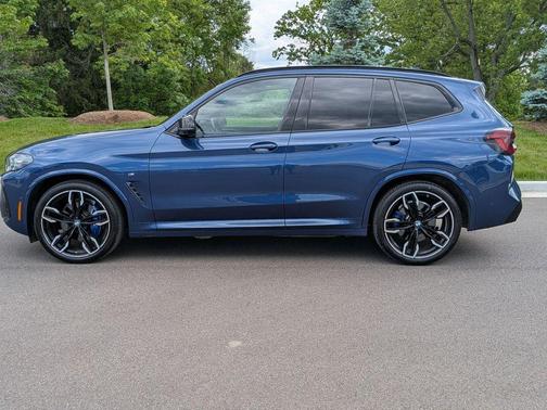 Blue 2022 BMW X3 M40i