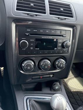 2014 Dodge Challenger SRT8 Core