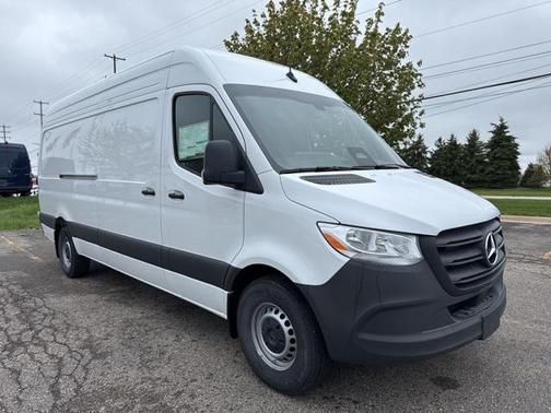 2025 Mercedes-Benz Sprinter 2500 High Roof