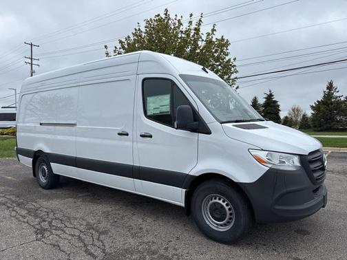 2025 Mercedes-Benz Sprinter 2500 High Roof