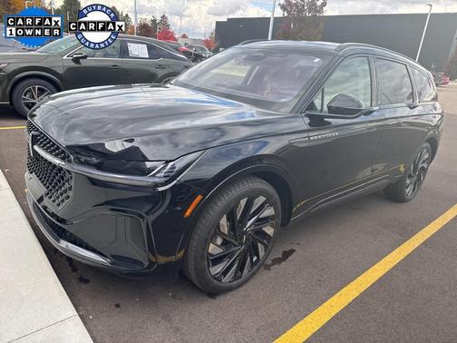 2025 Lincoln Nautilus Reserve