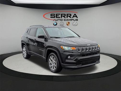 2022 Jeep Compass Latitude Lux
