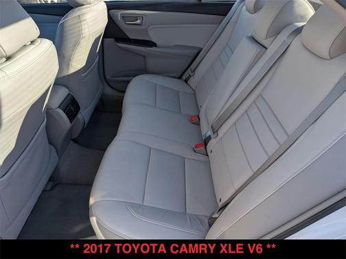 2017 Toyota Camry XLE
