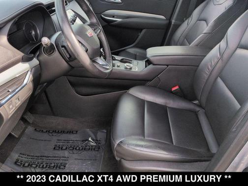 Argent Silver Metallic 2023 Cadillac XT4 Premium Luxury