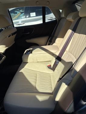 2019 Lexus LS 500 Base