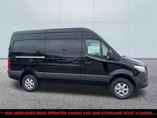 2025 Mercedes-Benz Sprinter 2500 Standard Roof