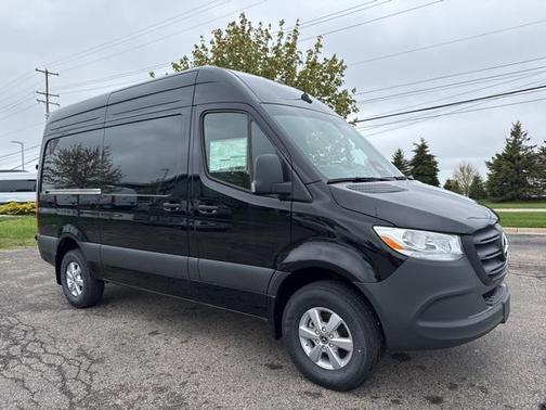 2025 Mercedes-Benz Sprinter 2500 Standard Roof