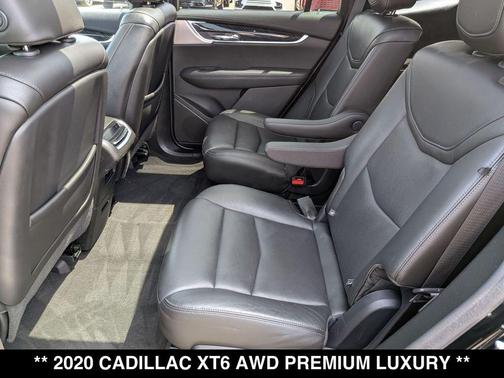 Stellar Black Metallic 2020 Cadillac XT6 Premium Luxury AWD