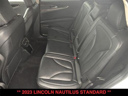 2023 Lincoln Nautilus Standard