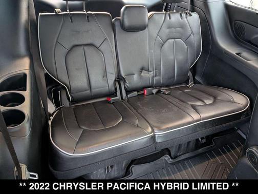 Brilliant Black Crystal Pearlcoat 2022 Chrysler Pacifica Hybrid Limited