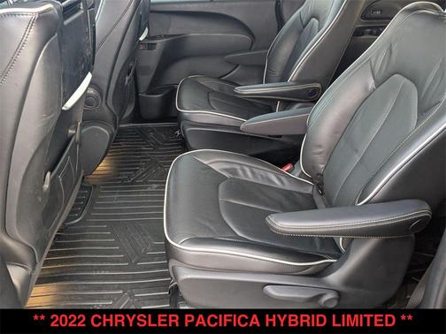 2022 Chrysler Pacifica Hybrid Limited