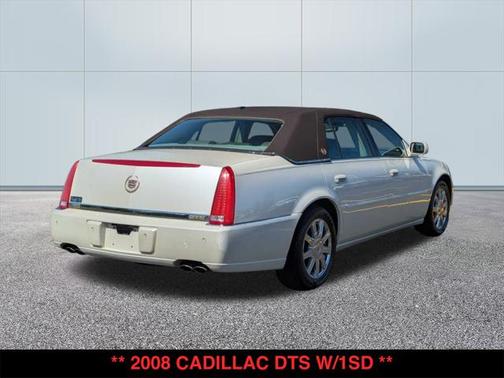 2008 Cadillac DTS Base