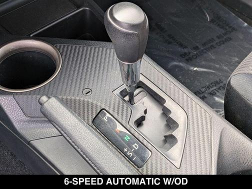 Magnetic Gray Metallic 2014 Toyota RAV4 LE