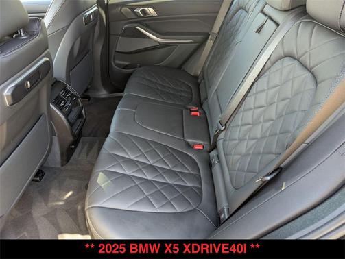 2025 BMW X5 xDrive40i