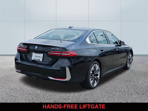 2024 BMW i5 eDrive40