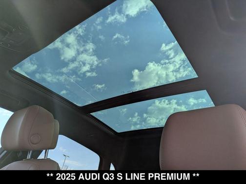 Navarra Blue Metallic 2025 Audi Q3 Premium 45 TFSI S line quattro Tiptronic