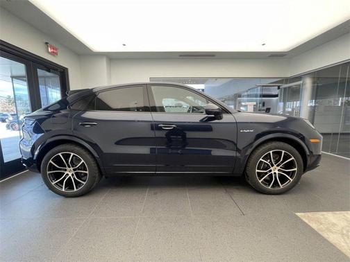 2025 Porsche Cayenne Cayenne