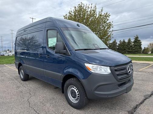 2025 Mercedes-Benz Sprinter 2500 Standard Roof