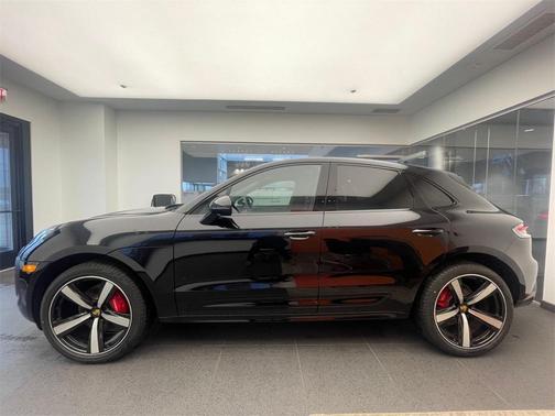 2026 Porsche Macan S