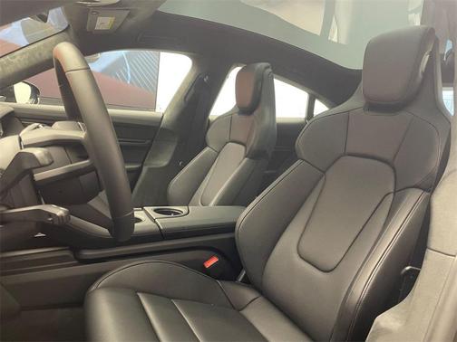 2026 Porsche Taycan GTS