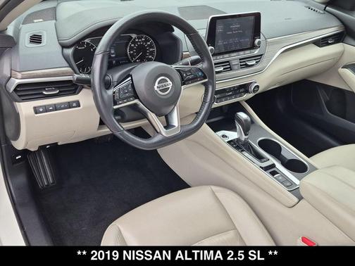 Pearl White Tricoat 2019 Nissan Altima 2.5 SL