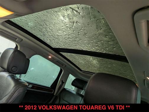 2012 Volkswagen Touareg TDI Executive